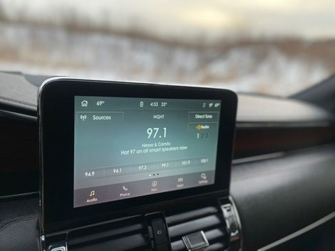 Used 2021 Lincoln Navigator L Reserve w/ Luxury Package image 23