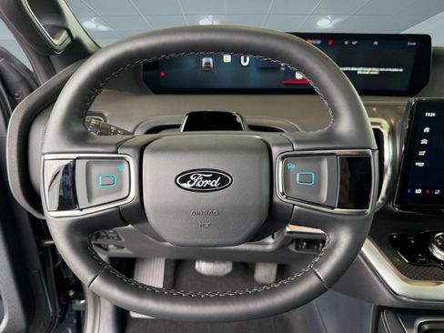 New 2026 Ford Expedition Max Platinum AWD/4WD image 18