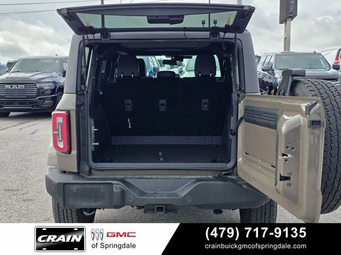 Used 2025 Ford Bronco Outer Banks AWD/4WD image 7