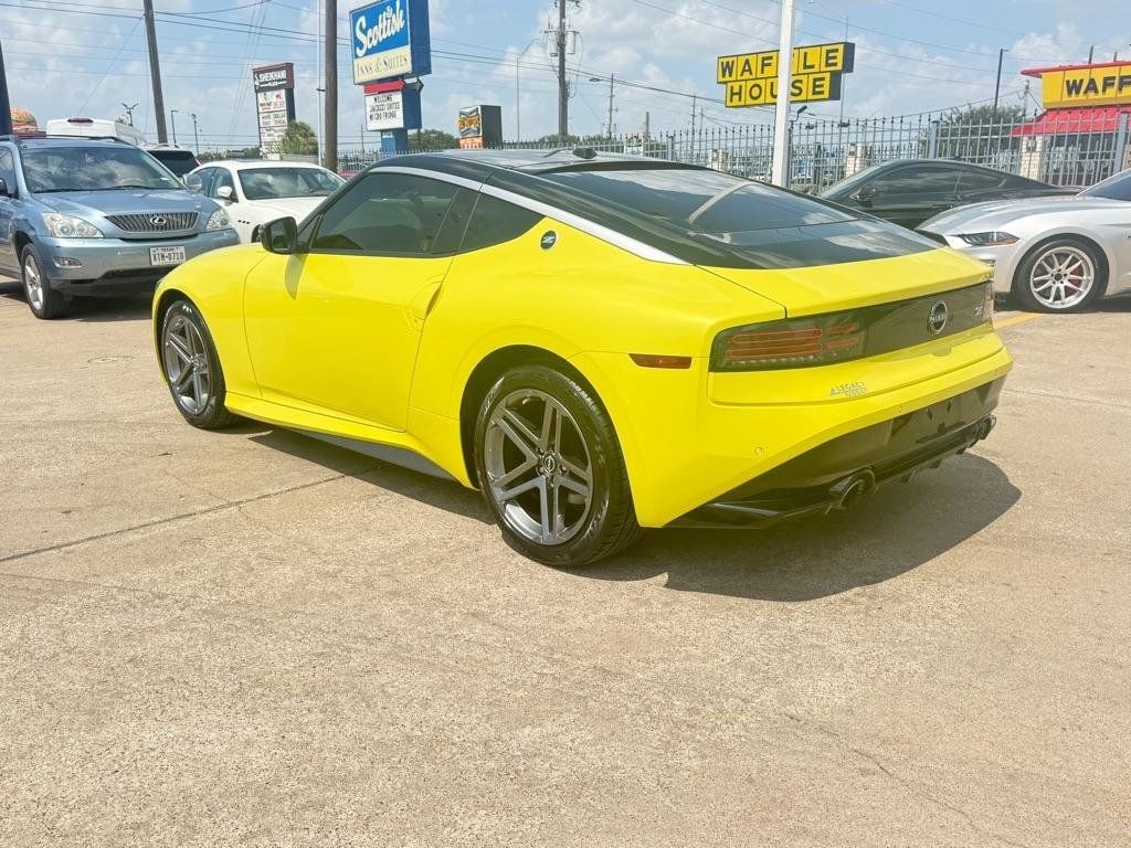 Used 2024 Nissan Z Sport w/ Floor Mat Package RWD image 5