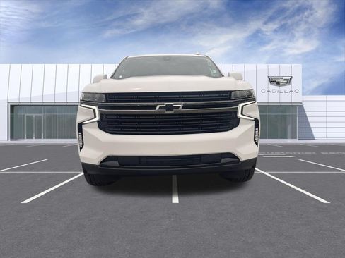 Used 2021 Chevrolet Tahoe RST w/ Max Trailering Package AWD/4WD image 3