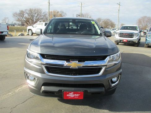 Used 2016 Chevrolet Colorado LT w/ LT Convenience Package image 11
