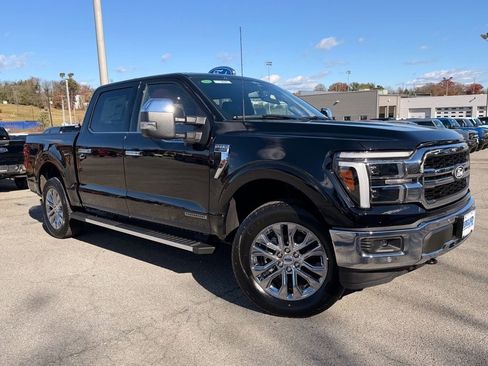 New 2025 Ford F150 Lariat w/ Equipment Group 502A High image 1