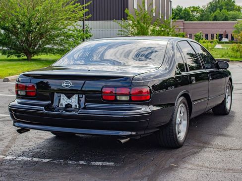 Used 1996 Chevrolet Impala SS RWD image 9