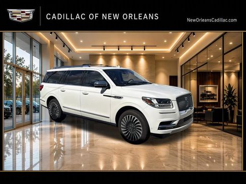 Used 2021 Lincoln Navigator L Black Label w/ Cargo Convenience Package AWD/4WD image 3