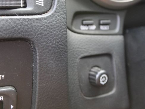 Used 2002 Lexus SC 430 Convertible image 31