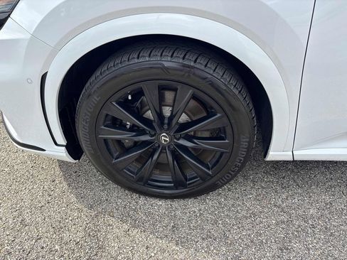 Used 2024 Lexus RX 500h F Sport w/ Convenience Package image 34