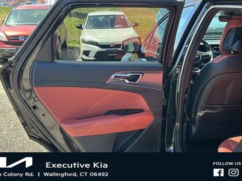 Certified 2024 Kia Sportage SX AWD/4WD image 22