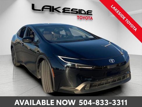 Certified 2023 Toyota Prius LE FWD image 9