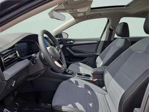 New 2026 Volkswagen Jetta SE FWD image 16