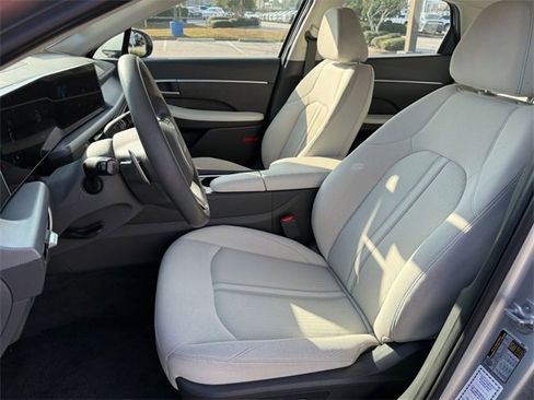 Used 2024 Hyundai Sonata SEL image 17