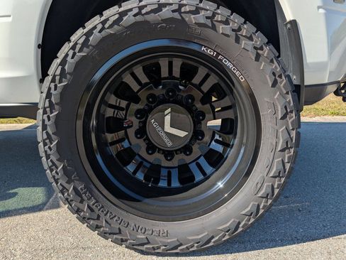 Used 2024 RAM 3500 Laramie w/ Night Edition image 34