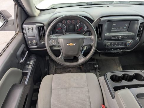 Used 2018 Chevrolet Silverado 1500 W/T w/ Trailering Package AWD/4WD image 24