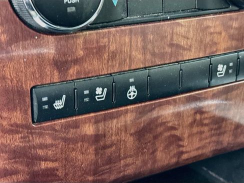 Used 2012 RAM 3500 Laramie w/ HD Snow Plow Prep Group AWD/4WD image 21