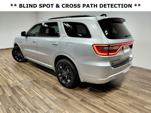 Used 2024 Dodge Durango R/T w/ Blacktop Package AWD/4WD image 12