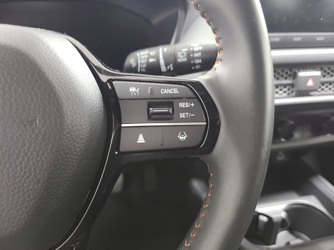 Used 2024 Honda HR-V Sport image 25