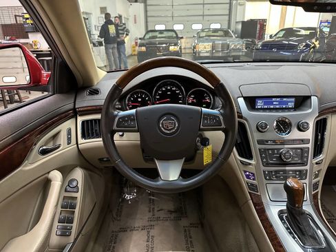 Used 2012 Cadillac CTS Luxury image 19