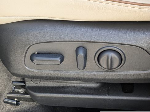 Used 2024 Buick Encore GX Avenir w/ Avenir Technology Package image 24