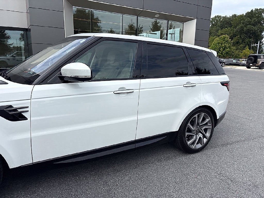 Used 2021 Land Rover Range Rover Sport HSE Silver Edition AWD/4WD image 4