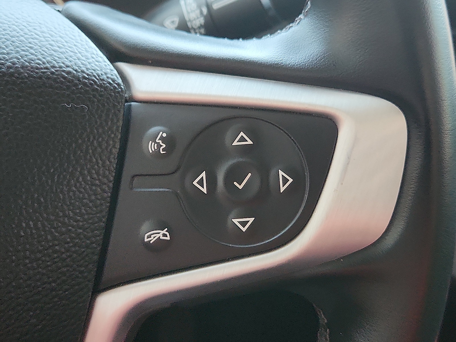 Used 2023 GMC Acadia SLT AWD/4WD image 19