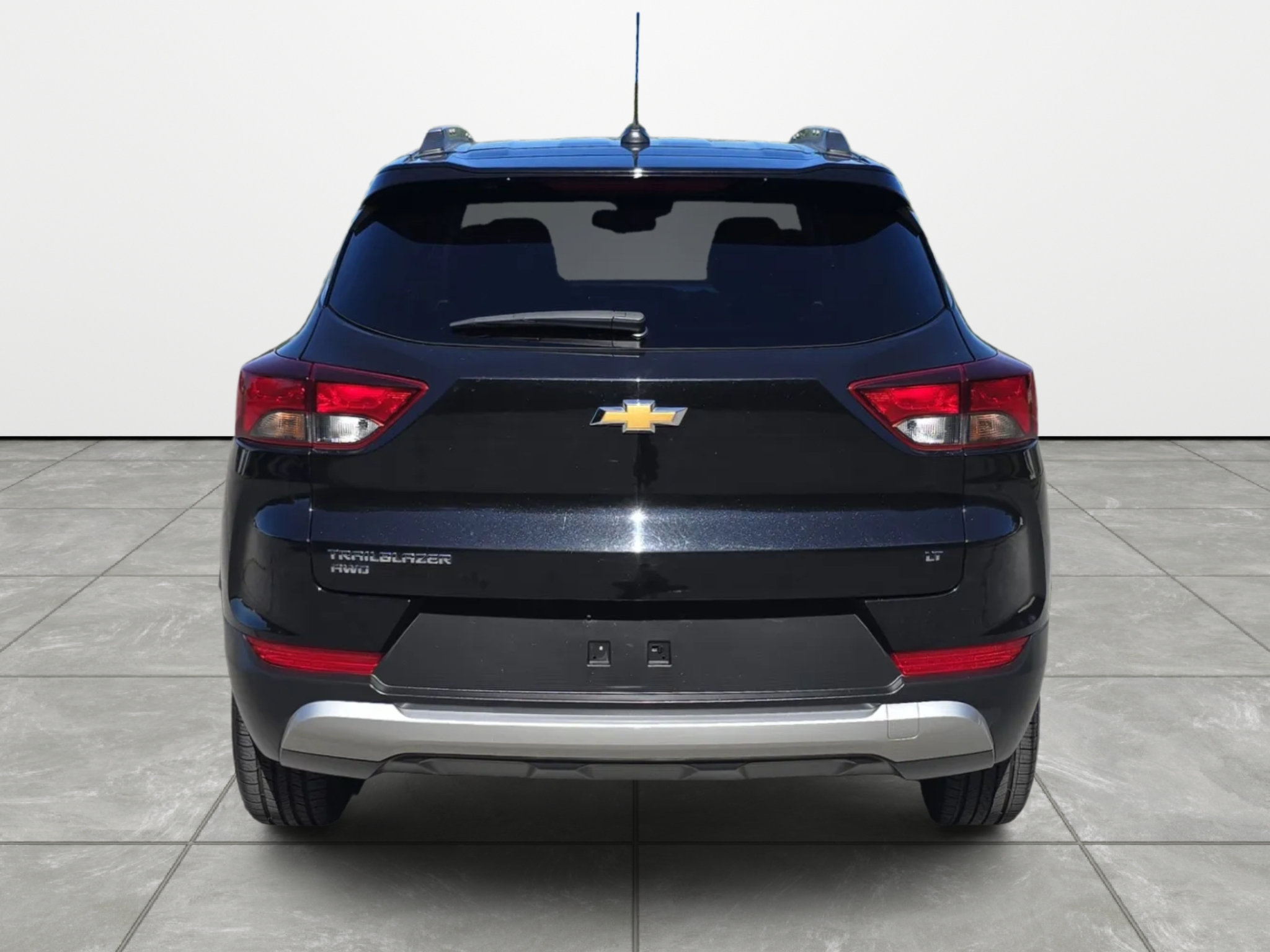 Used 2025 Chevrolet TrailBlazer LT AWD/4WD image 5