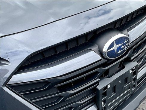 Used 2024 Subaru Outback Premium AWD/4WD image 31