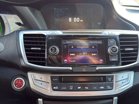 Used 2014 Honda Accord EX-L image 18