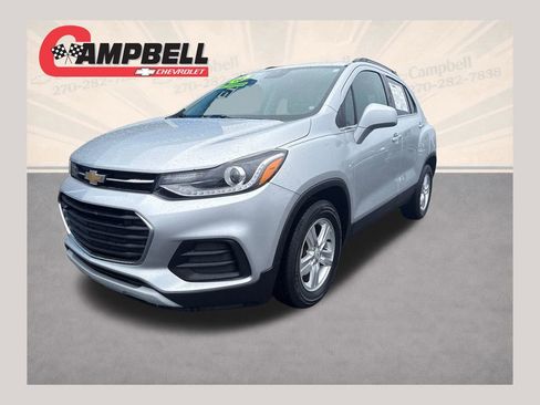 Used 2018 Chevrolet Trax LT w/ LT Convenience Package image 1