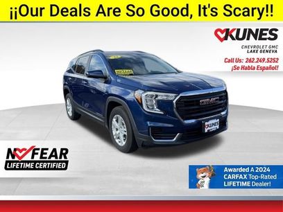 Used 2022 GMC Terrain SLE w/ Driver Convenience Package