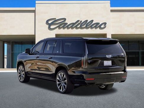 Certified 2025 Cadillac Escalade ESV Sport Platinum w/ LPO, ONYX Package image 7