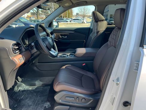 New 2026 Honda Pilot Elite image 4