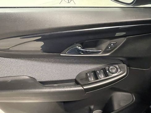 Used 2024 Chevrolet TrailBlazer LS image 18