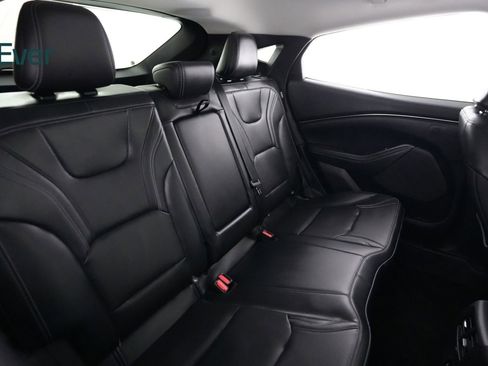Used 2025 Ford Mustang Mach-E Premium RWD image 5