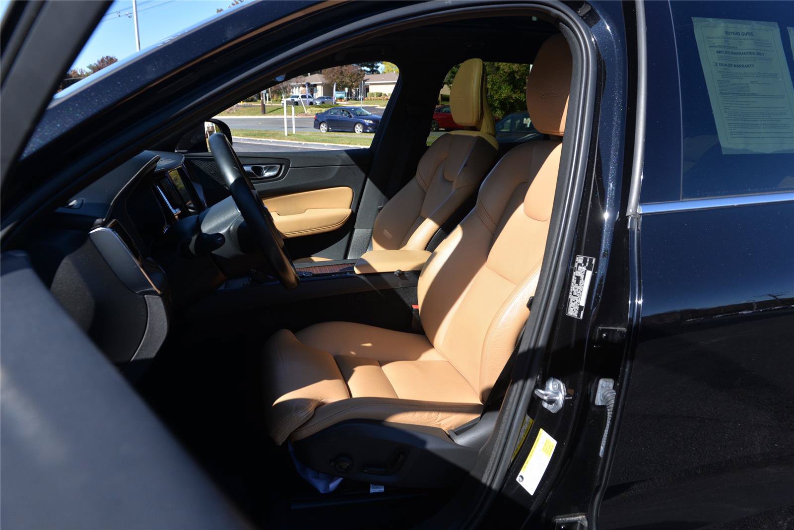 Used 2019 Volvo XC60 T5 Inscription AWD/4WD image 23