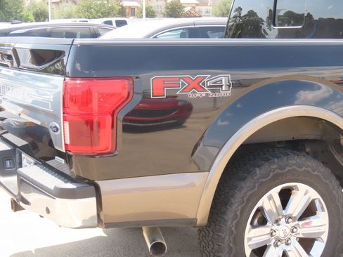 Used 2019 Ford F150 King Ranch w/ Equipment Group 601A Luxury AWD/4WD image 11