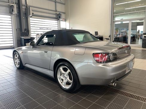 Used 2001 Honda S2000 image 33