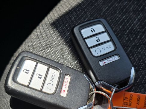 Used 2022 Honda Ridgeline Sport image 35