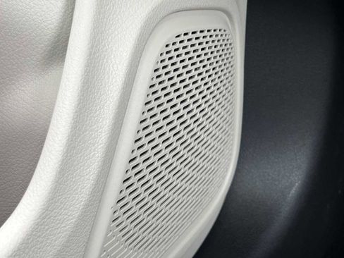 Used 2025 Mercedes-Benz CLA 250 4MATIC image 45