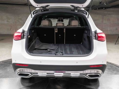 Certified 2025 Mercedes-Benz GLC 300 image 28