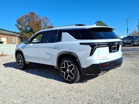 New 2026 Chevrolet Traverse High Country image 5