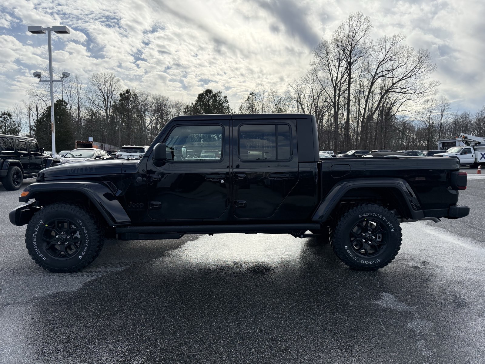 New 2026 Jeep Gladiator Sport AWD/4WD image 6