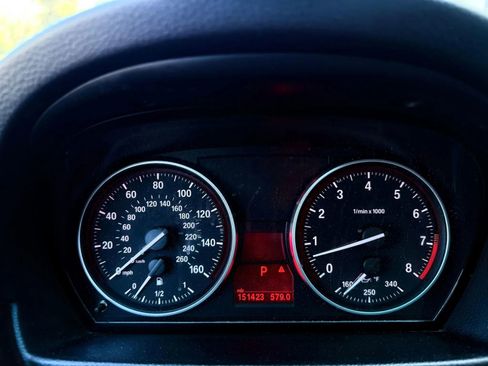 Used 2010 BMW 335i Sedan RWD image 14