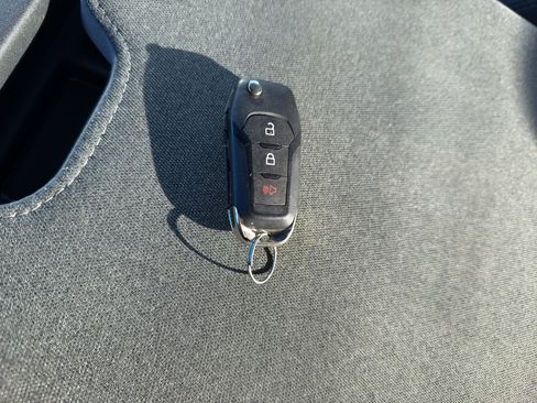 Used 2025 Ford F150 XLT w/ Equipment Group 301A Standard image 29