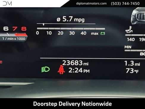 Used 2023 Audi SQ8 Prestige AWD/4WD image 33