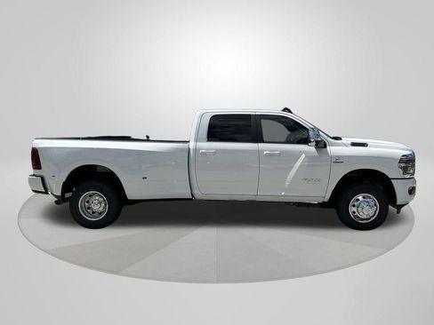 New 2025 RAM 3500 Laramie w/ Max Tow Package image 72