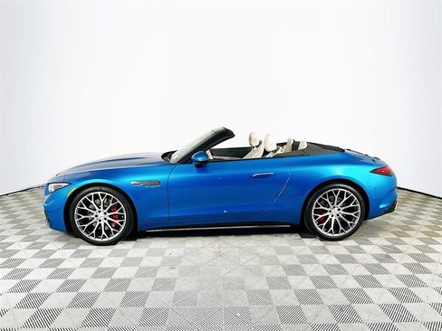 Certified 2024 Mercedes-Benz SL 55 AMG 4MATIC w/ Driver Assistance Package image 4