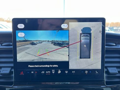 New 2026 Ford Transit 250 148 Medium Roof Extended AWD image 25