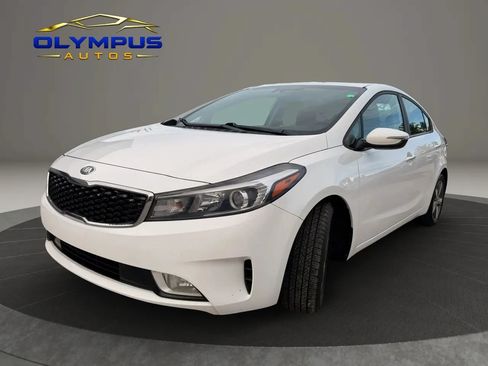 Used 2018 Kia Forte S w/ S Technology Plus Package FWD image 1