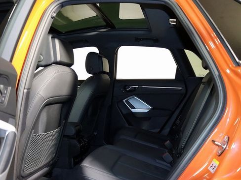 Used 2022 Audi Q3 2.0T Premium image 14