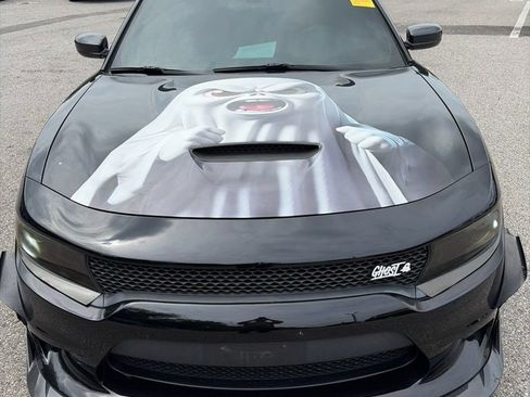 Used 2022 Dodge Charger GT RWD image 6